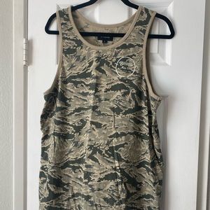 Mens tank
